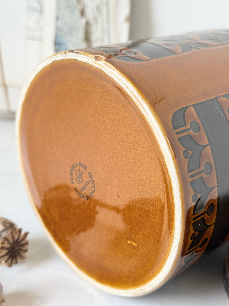 Hornsea Heirloom coffee storage jar in autumn brown stoneware with teak lid photographed on a white surface