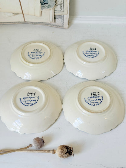 Set of 4 vintage Henriot Quimper faience plates with hand painted shells, starfish, seaweed and black ground decoration
