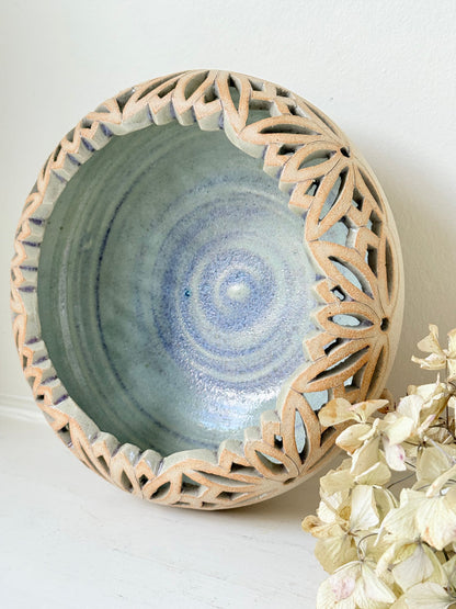 Studio pottery bowl 