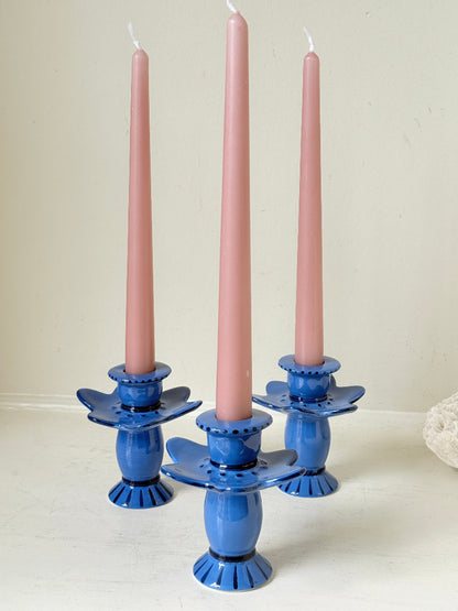Trio of &amp;Klevering Amsterdam cobalt blue ceramic candle holders with hand painted detail and pink taper candles