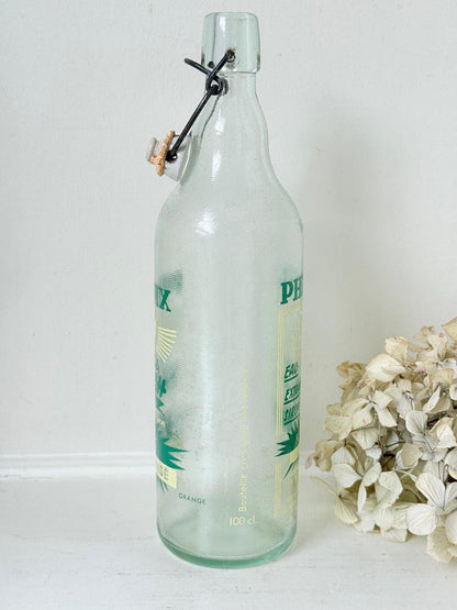 Glass bottle